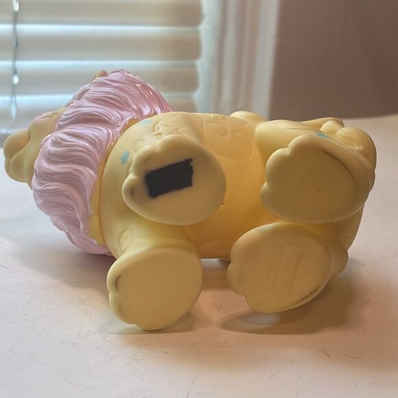 Vintage 1986 Moondreamers Roary Wings and Crown Hasbro Toys Collectible Figure - Picture 7 of 7